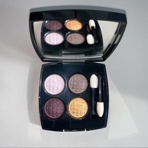 CHANEL Signe Particulier